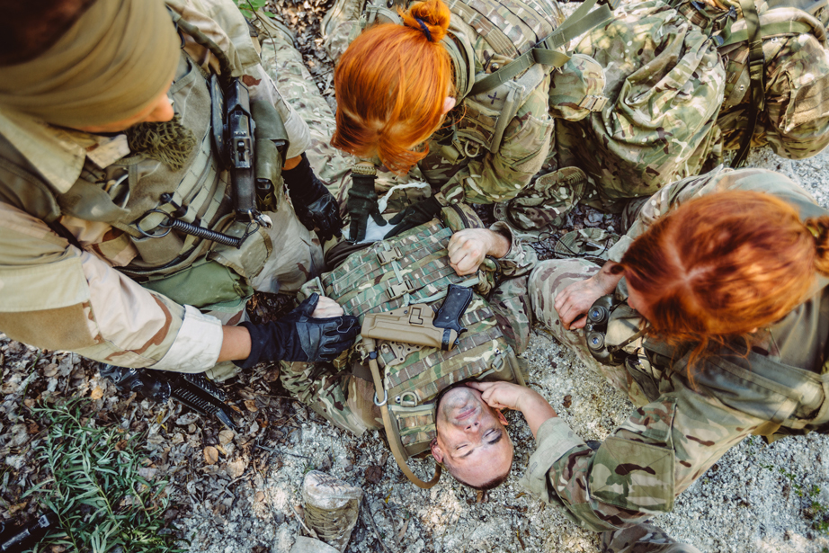 Special forces soldiers with weapons during the rescue operation